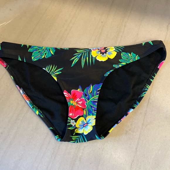 Old Navy bikini bottoms - Picture 1 of 1